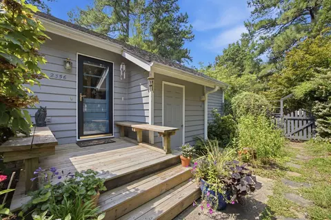 2356 Ravenhill Dr, Raleigh, NC 27615