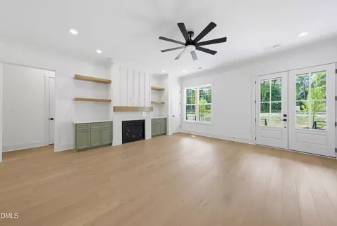 Living - 1921 E Geer St, Durham, NC 27704 photo 4 of 5