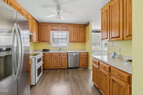 Kitchen - 6304 Walnut Glen Dr, Willow Spring, NC 27592 photo 2 of 3