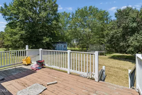 Exterior - 6304 Walnut Glen Dr, Willow Spring, NC 27592 photo 3 of 4