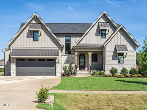 1011 Lily Claire Ln, Fuquay Varina, NC 27526