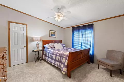 Bedroom - 7810 Mount Pleasant Rd, Willow Spring, NC 27592 photo 5 of 6