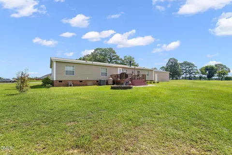 Exterior - 7810 Mount Pleasant Rd, Willow Spring, NC 27592 photo 5 of 9