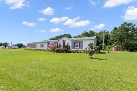Exterior - 7810 Mount Pleasant Rd, Willow Spring, NC 27592 photo 2 of 9