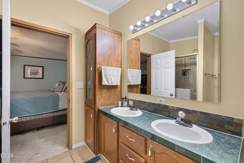 Bath - 7810 Mount Pleasant Rd, Willow Spring, NC 27592 photo 1 of 4