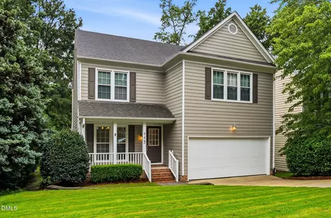 113 Solstice Cir, Cary, NC 27513