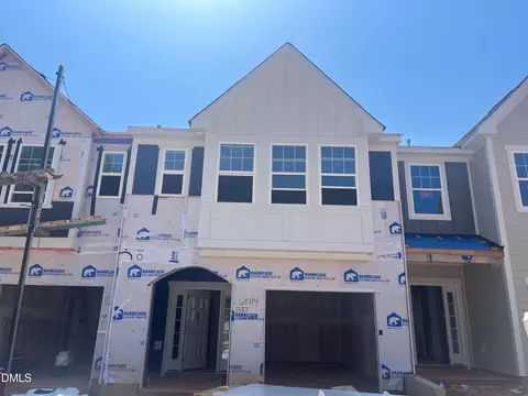 1337 Hammond Dr, Mebane, NC 27302