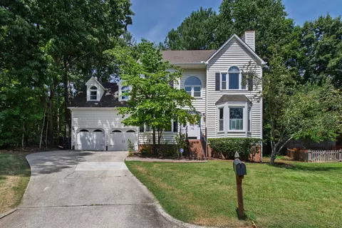 104 Acadia Ct, Cary, NC 27513