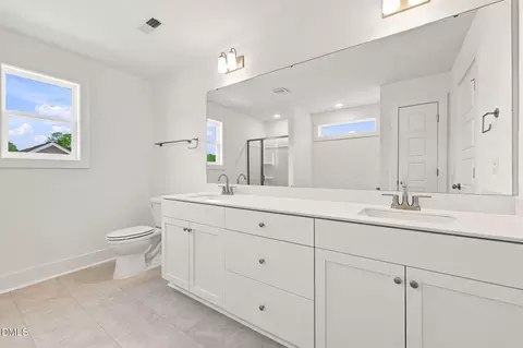 Bath - 66 Loganberry Ave, Bunnlevel, NC 28323 photo 3 of 5