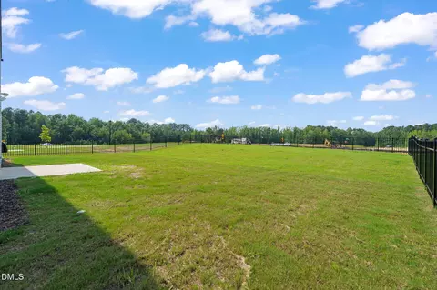 Exterior - 605 Spellbrook Rd, Zebulon, NC 27597 photo 4 of 10
