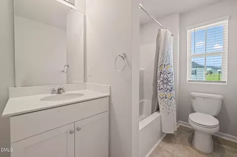 Bath - 605 Spellbrook Rd, Zebulon, NC 27597 photo 5 of 5