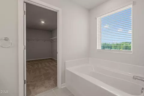 Bath - 605 Spellbrook Rd, Zebulon, NC 27597 photo 3 of 5