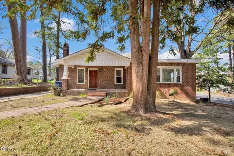 113 Austin St, Sanford, NC 27330