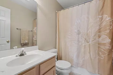 Bath - 3 Sawmill Ln, Durham, NC 27712 photo 2 of 2