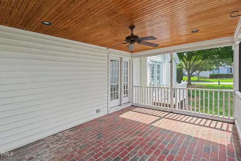 Exterior - 3 Sawmill Ln, Durham, NC 27712 photo 4 of 8