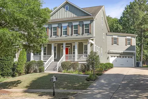 513 Morning Oaks Dr, Holly Springs, NC 27540