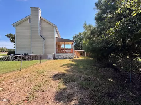 Exterior - 106 Deblyn Ct, Pine Level, NC 27568 photo 4 of 5
