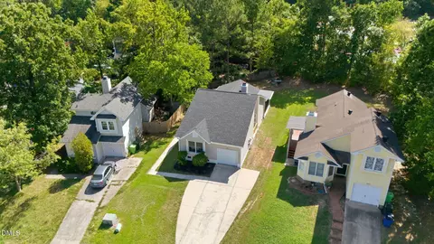 468 Dickens Dr, Raleigh, NC 27610