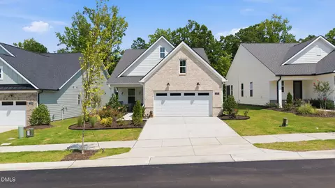 2253 Abbeyhill Dr, Raleigh, NC 27610