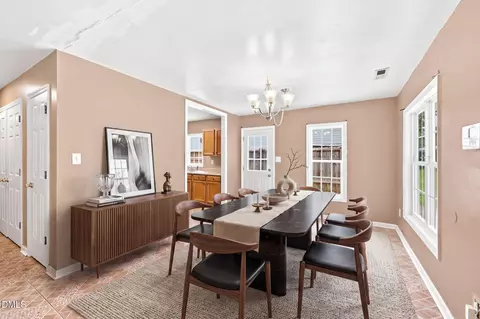 Dining - 806 Piper St, Durham, NC 27704 photo 1 of 1