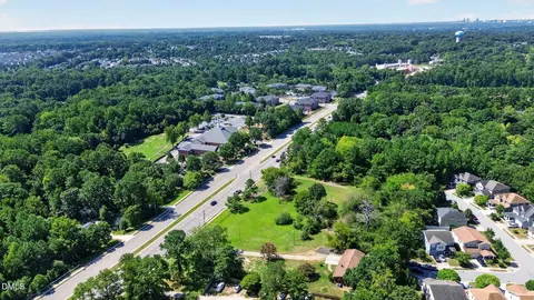 5401 Louisburg Rd, Raleigh, NC 27616