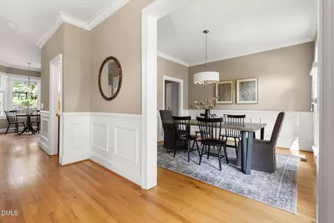 2204 Meade Ln, Durham, NC 27707 photo 9