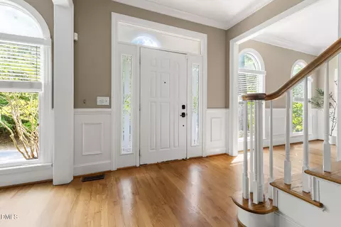 2204 Meade Ln, Durham, NC 27707 photo 6