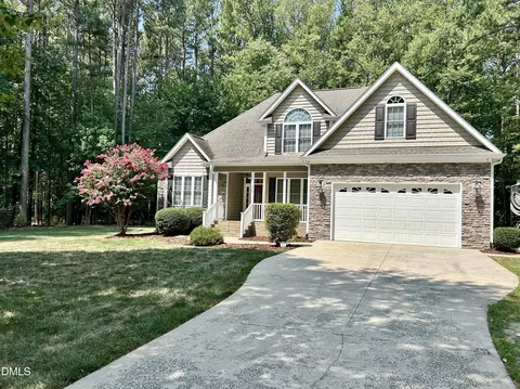 533 Birdsong Ln, Hurdle Mills, NC 27541