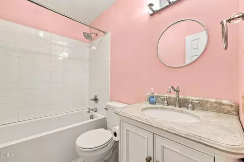 Bath - 400 Thorndale Dr, Dunn, NC 28334 photo 4 of 4