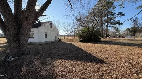 Exterior - 1226 Warren Rd, Erwin, NC 28339 photo 2 of 2