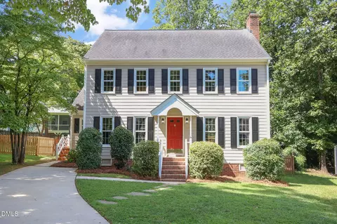 109 Keystone Dr, Cary, NC 27513