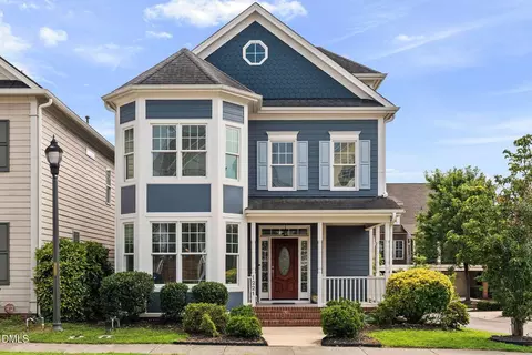 1221 Chalk Maple Dr, Cary, NC 27519