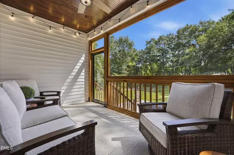 Exterior - 552 N Orange St, Coats, NC 27521 photo 9 of 11