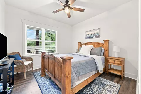 Bedroom - 552 N Orange St, Coats, NC 27521 photo 4 of 5