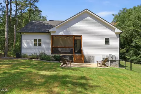 Exterior - 552 N Orange St, Coats, NC 27521 photo 6 of 11