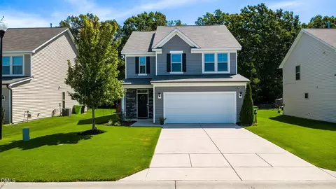 3428 Lacewing Dr, Zebulon, NC 27597
