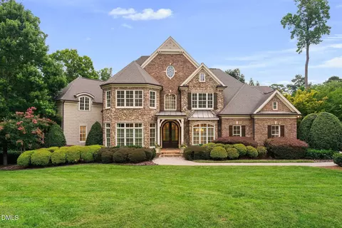 1024 Stradshire Dr, Raleigh, NC 27614