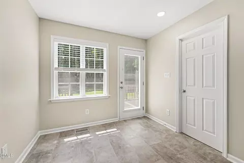 Entry Way - 122 Rustic Ln, Smithfield, NC 27577 photo 1 of 1