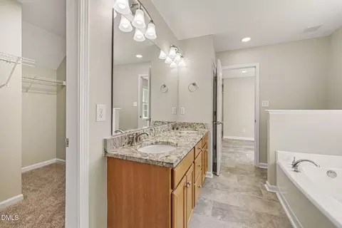 Bath - 122 Rustic Ln, Smithfield, NC 27577 photo 3 of 5