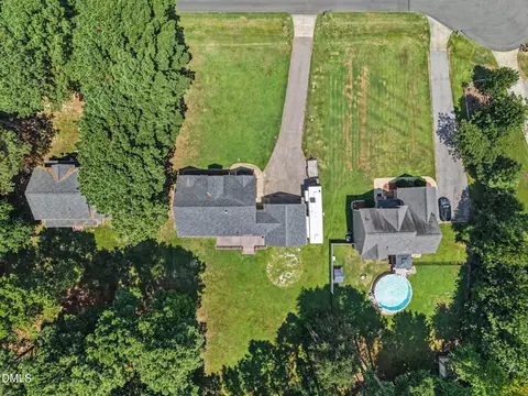 View/Area - 122 Rustic Ln, Smithfield, NC 27577 photo 2 of 3
