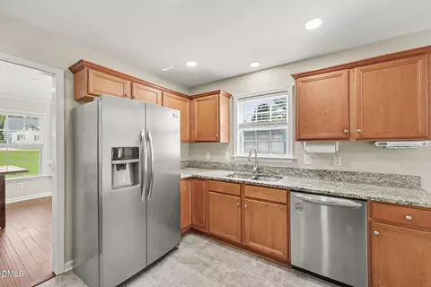 Kitchen - 122 Rustic Ln, Smithfield, NC 27577 photo 3 of 3