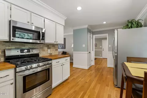 Kitchen - 714 Brookgreen Dr, Cary, NC 27511 photo 4 of 7