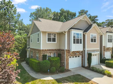 4961 Lady Of The Lake Dr, Raleigh, NC 27612