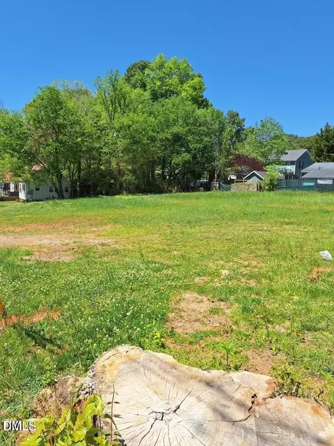 30 Midway St, Pittsboro, NC 27312