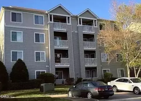 1220 University Ct, Raleigh, NC 27606