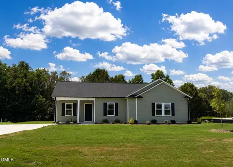 326 Barbours Place Dr, Four Oaks, NC 27524