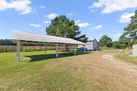 754 5 Points Rd, Benson, NC 27504 photo 36