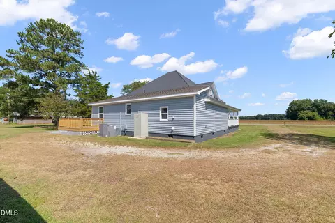 754 5 Points Rd, Benson, NC 27504 photo 34