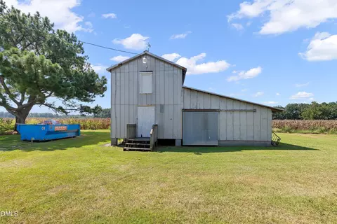 754 5 Points Rd, Benson, NC 27504 photo 37