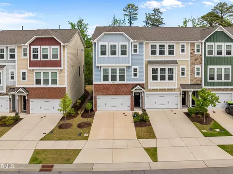 View/Area - 1039 Commack Dr, Durham, NC 27703 photo 4 of 12